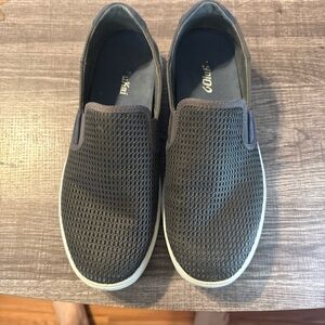 Slip-On Mesh Casual Shoes - Gray